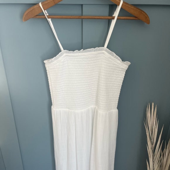 White Sundress - Picture 2 of 3